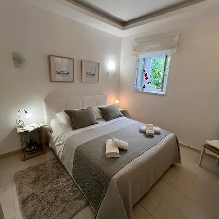 Luxury 